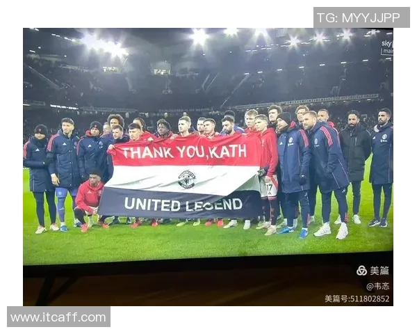 以球星的歌颂足球精神与荣耀书写绿茵传奇的璀璨篇章